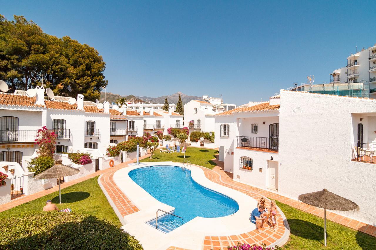 Los Pinos 23 Villas Casasol Nerja Eksteriør billede